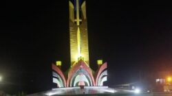 Respon Cepat DLH Batola, Lampu Tugu Bundaran Rumpiang Kembali Menyala
