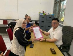 Siap Tuntaskan Aspirasi Relawan dan Nazar, Hj Ananda Kembalikan Formulir Caketum PMI Banjarmasin