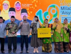 Zakat Rp1,4 Miliar Digelontorkan, Maybank–’Aisyiyah Gas Pemberdayaan Perempuan