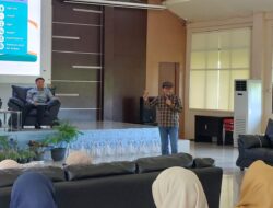 Dispersip Kalsel Tingkatkan Kompetensi Pustakawan Melalui Bimtek Literasi Informasi
