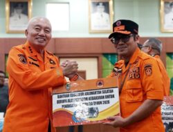 Hadapi Musim Kemarau, BPBD Balangan Dibekali Peralatan Pemadam Karhutla Baru