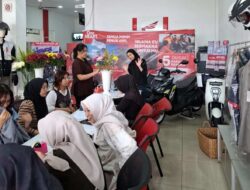 Honda Trio Motor Martapura Ajak Warga Asah Kreativitas lewat Flower Workshop yang Inspiratif