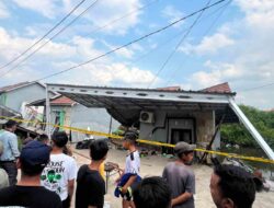 Tiga Rumah di Kertak Hanyar Ambruk, Enam Penghuni Tertimbun, Satu Korban Meninggal Dunia