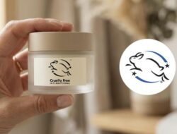 Skincare Bayi Tak Boleh Asal Pilih, Ini 5 Cara Pastikan Benar-benar Teruji