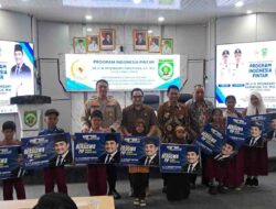 Pelajar Balangan Terima Program Indonesia Pintar, Rifqinizamy Apresiasi Komitmen Pemkab
