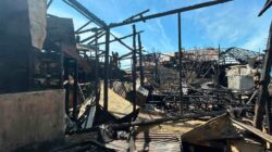 Kebakaran Dini Hari Gegerkan Warga Kelayan B, Dua Rumah dan Bedakan Terbakar