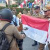 Semarak Kemerdekaan, Pemkot Banjarmasin Bagikan 7.000 Bendera Merah Putih