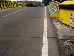 Jembatan Kampung Bali Batola Retak, Warga Khawatir Keselamatan Pengguna Jalan