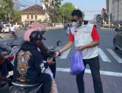 RKP dan KAMMI Kalsel Salurkan 500 Paket Masker dan Vitamin Gratis