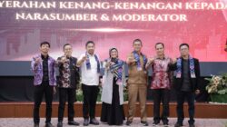 Bang Dhin Buka Perspektif Mahasiswa FISIP ULM soal Eksekutif-Legislatif