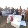 Gubernur Muhidin Salurkan Sapras Budidaya Udang Windu untuk Tiga Pokdakan di Tanah Bumbu