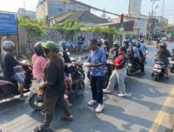IMAPA Kalsel Bagikan Masker Gratis untuk Warga Terdampak Kabut Asap