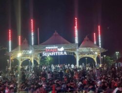 Siring Balai Kota Dihiasi Cahaya Baru, Warga Nikmati Suasana Malam yang Lebih Terang