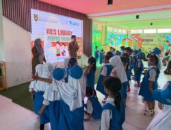Kenalkan Literasi Sejak Dini, Puluhan Siswa TK Kunjungi Perpustakaan Palnam
