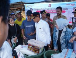 Wali Kota Yamin Datangi Korban Kebakaran Pasar Lama, Bantuan Disalurkan