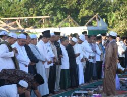 Salat Istisqa Digelar, Bupati Pulang Pisau Berharap Karhutla Tumbang Nusa Segera Padam