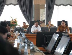 ‎Bang Dhin Dorong Mahasiswa UNISKA Pahami Prioritas Pembangunan ‎