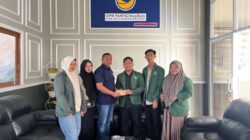 ‎Kartoyo Salurkan Bantuan untuk Sarana Kebersihan MAN 1 HSS