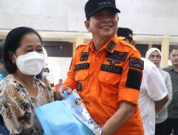 Bantuan Pangan hingga Pemeriksaan Kesehatan, Pemprov Kalteng Hadir di Tengah Karhutla Bartim