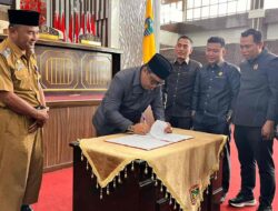 Pemkab dan DPRD danKotabaru Sepakati Dua Raperda, Atur Kawasan Tanpa Rokok dan Tata Kelola BUMD