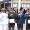 Perkuat P4GN, Bupati Tanbu Apresiasi Kinerja Dua Personel Satresnarkoba